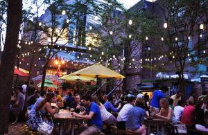 Pop-up Beer Garden: Created in an empty lot slated for development in two or three years, Fierabend worked with the Pennsylvania Horticulture Society, Philadelphia, and the Morgan’s Pier developer to bring the short-term venue to life.