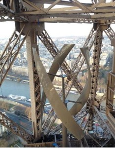 Eiffel Tower turbine image