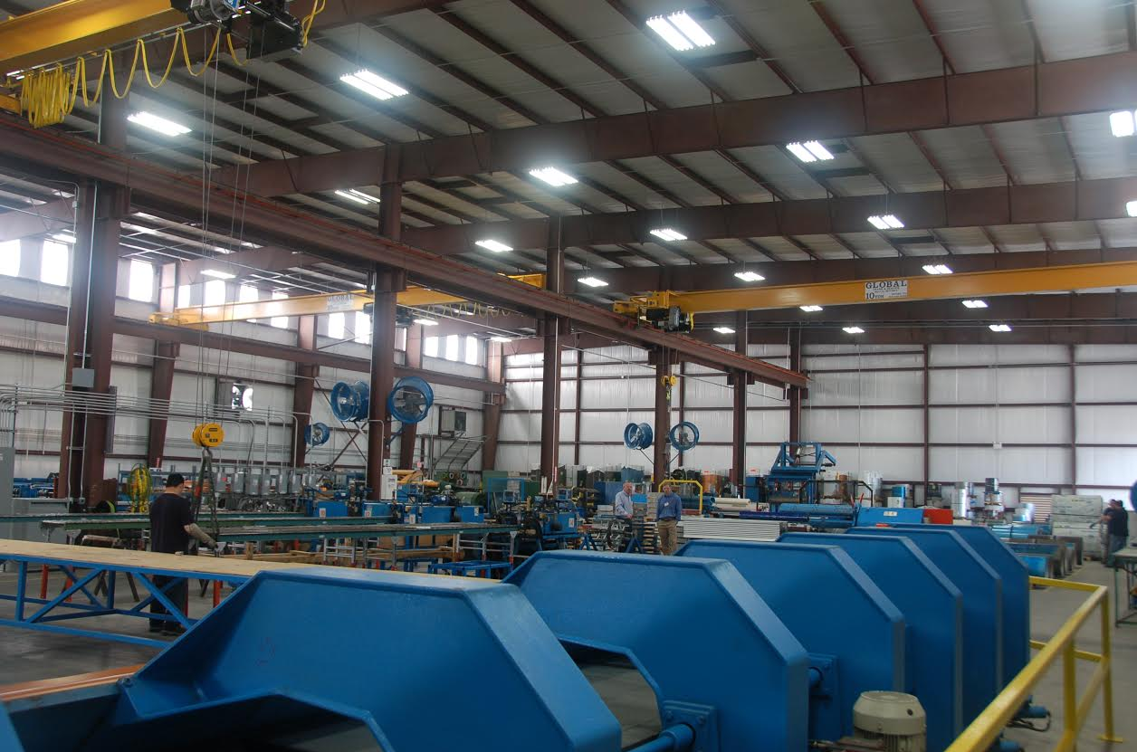 McElroy Metal operations in Houston moved into a new manufacturing plant and attached service center to serve its customer base in southeast Texas.